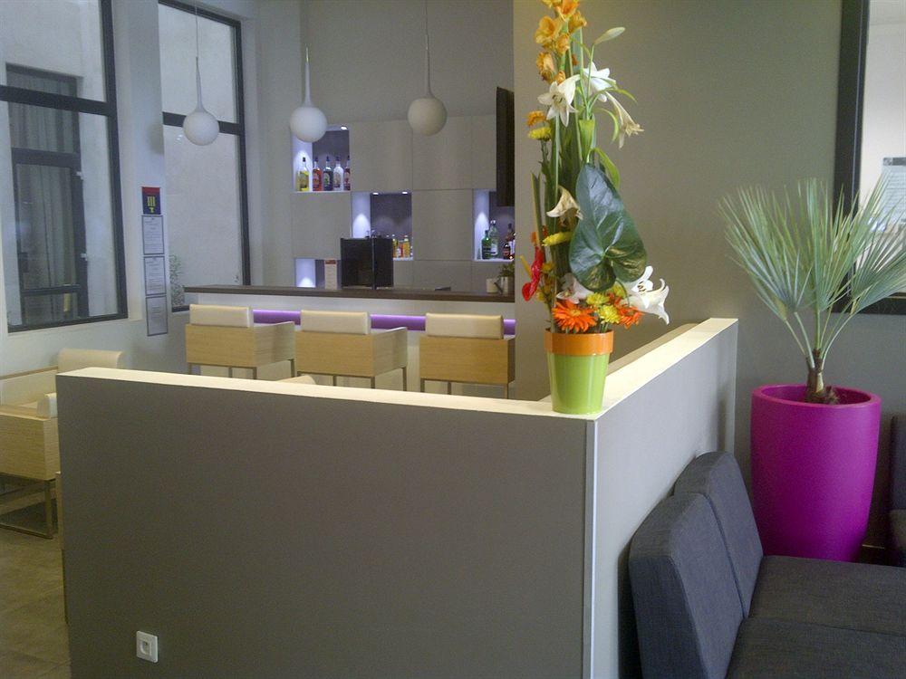 Hotel Ibis Styles Gare Saint-charles 3*