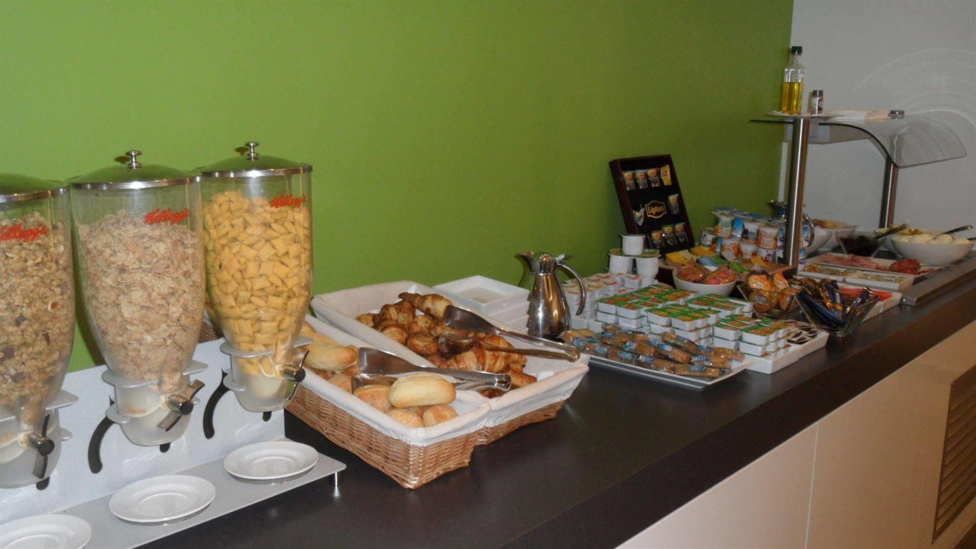 Hotel Ibis Styles Gare Saint-charles Marseilles