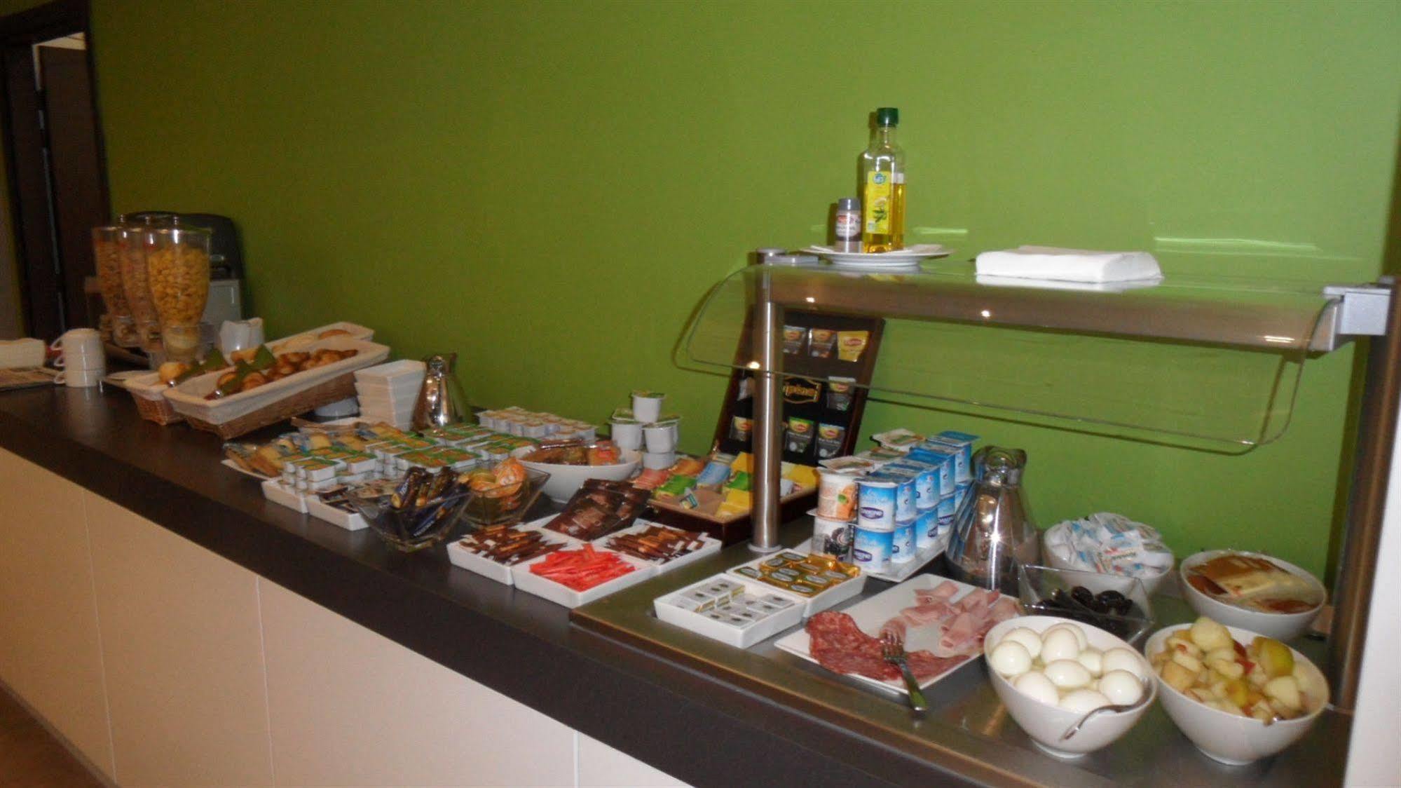 Ibis Styles Gare Saint-charles 3*